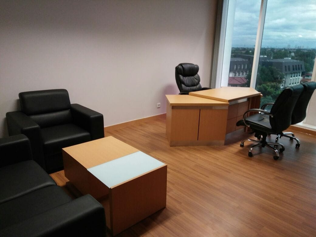Eksekutif Office Suite — Desain Interior Perkantoran oleh ARTUDIO